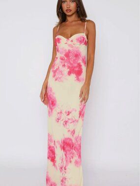 White Fox Give Me The World Maxi Dress Floral Rosewater Blush M